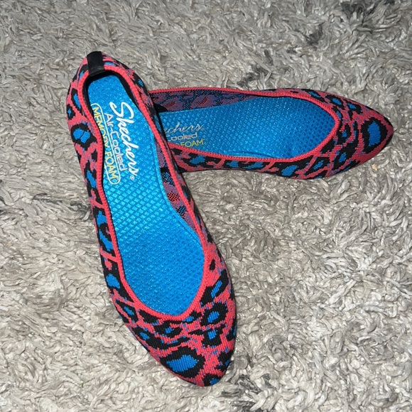 Flats - Picture 5 of 5